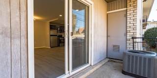 Raleigh Court Apartments Gallery 15