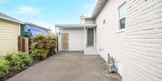Freshly Renovated San Leandro Home Featuring a Dedicated Studio Gallery 40