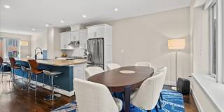 607 SLADE Court Gallery 6
