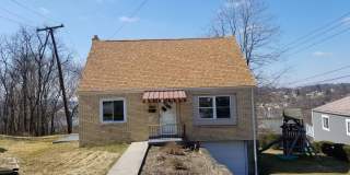 3-Bedroom home available in Verona over looking the Allegheny River Gallery 1