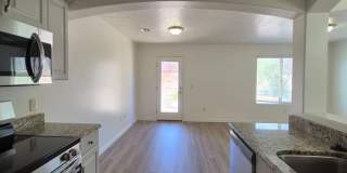 Remodeled 3 Bed / 2.5 Bath Townhome in Great Location Gallery 42