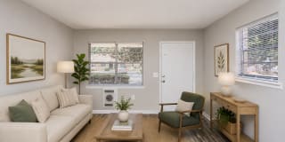 Oakview Apartments Gallery 1