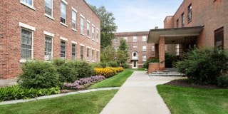 Skidmore Apartments Gallery 35