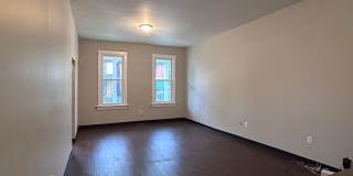 Spacious 4 Bedroom 1 Bathroom Single Family Home (Perry South) Gallery 11