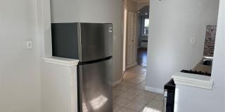 1650 E 48th Street Gallery 4