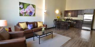 Creekwalk Commons Gallery 1