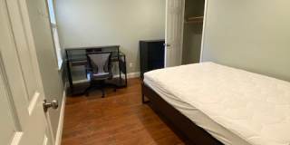 707 Plymouth Avenue Gallery 9