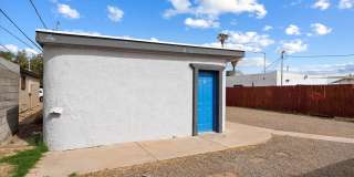 703 W 1st Place unit: Apt 2 Gallery 1