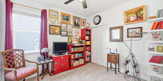 607 BLIND OAK Circle Gallery 17