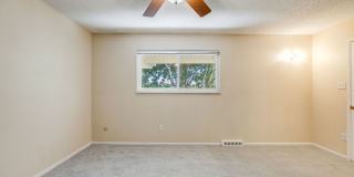 Updated 2BD Townhome | Private Patio | Community Amen Gallery 14