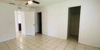 434 Pickford Ave Gallery 8