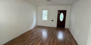Charming 3-Bedroom + Den Home in the Heart of Miami Gallery 5