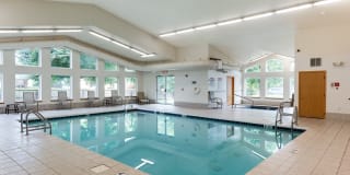 Platinum Valley Apartments Gallery 16