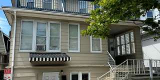 Charming 2BR -1.5 Baths Duplex in Atlantic City Gallery 1