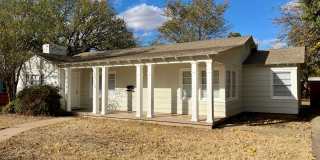 Pre-leasing for August! - Spacious 3 Bedroom Home Located In Medical District! Gallery 1