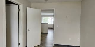 Westdale Court Gallery 7