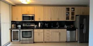 900 NE 195th St 900 NE 195th St Gallery 1