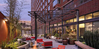 AVA High Line Gallery 33