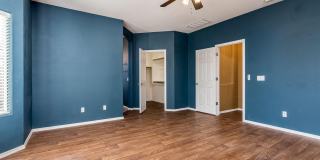 11851 W Washington Street Gallery 15