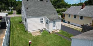 Newly Renovated 2 Bed/1 Bath Home in Camp Taylor Gallery 26