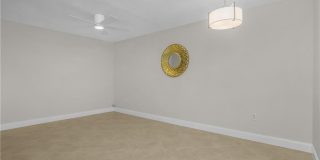 1015 10th Ave N Gallery 12