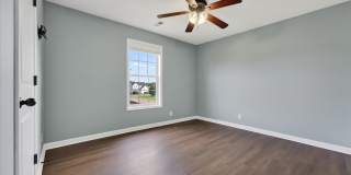 Pet Friendly Three Bedroom! Gallery 30