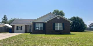 Available Now-3 Bedroom 2 Bathroom Home- Pets Considered Gallery 1