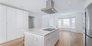 908 Lenox Hill Court NE Gallery 4
