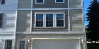 Townhouse For Rent - 3044 SW Sharmin Ln Ankeny Gallery 1