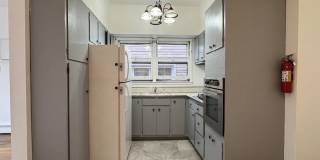 322 Franklin Avenue Gallery 6