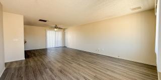 3 bedroom Home on 2 Acres Gallery 4