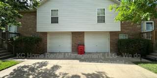 709 SE Drew Ct Gallery 1