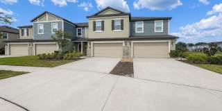 Spectacular 3BD/2.5 End Unit Townhome in Angeline! Gallery 1