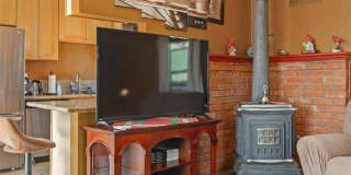 1716 Cedar Gallery 16
