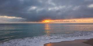 935 E Causeway Boulevard Gallery 25