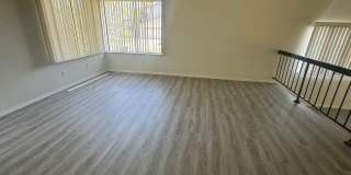 PERFECT 3 bedroom 2.5 bath Pool Home! Gallery 5