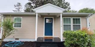 2 Bedroom, 1 Bathroom House in Greensboro! Gallery 1