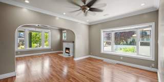 Fully Updated 1912 Audubon Charmer - 5BR/3BA with Hardwoods, Chef's Kitchen & Finished Basement! Gallery 9
