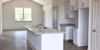 White Oak Grove Apartments Gallery 10