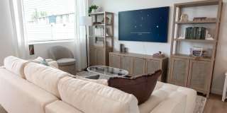 Zenn Skyview Gallery 11