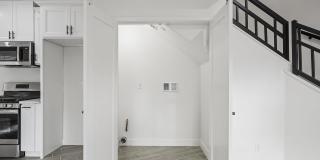 915 E Central Ave Gallery 6