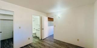 Drexel Plaza Gallery 13