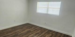 111 Biscayne Gardens, LLC Gallery 7