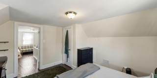 12 W 5TH Street Gallery 13