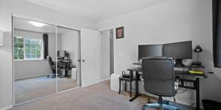 Bright & Comfortable 3 Bedroom Home Gallery 23