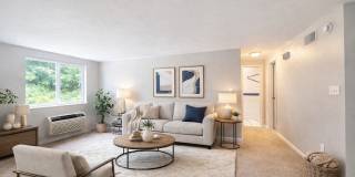 206 OAK MANOR PLACE Gallery 1