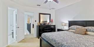 3 Bedroom w/Game Room Gallery 16