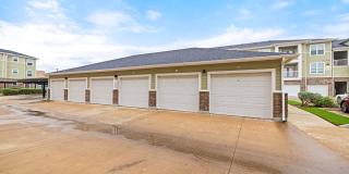 Riverhaus Creekside Apartments Gallery 38