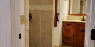 Cute, Quiet and Renovated One Bedroom Finished Basement in Eaton Gallery 14