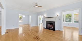 555 18TH AVENUE NE Gallery 5